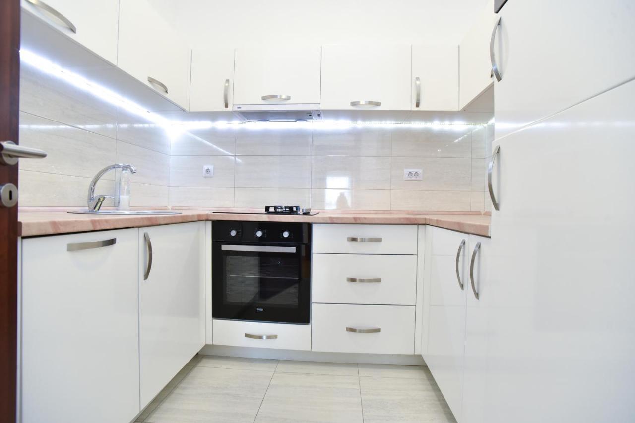 Barbeta Accommodation Будва Екстер'єр фото